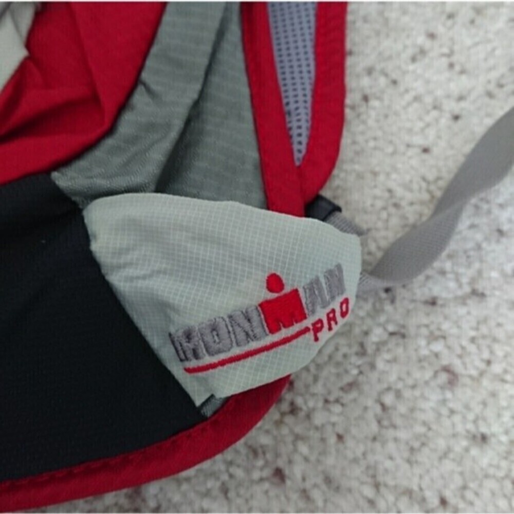 IRONMAN PRO HYDRATION PACK - Picture 8 of 9
